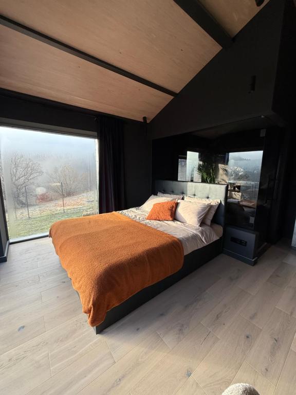 gallery.items.masterBedroom.title